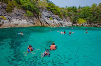 Экскурсия с Пхукета на остров Рача Яй фото №8