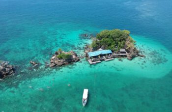 Экскурсия на острова Пхи Пхи с Пхукета фото №1