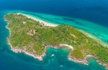 Экскурсии на катамаране на Пхукете фото №2