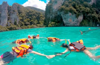 Экскурсия на острова Пхи Пхи с Пхукета фото №4