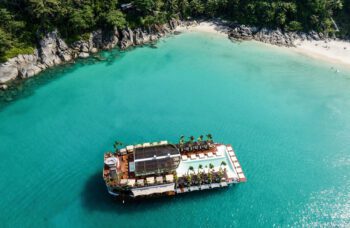 Yona Beach Club фото №2