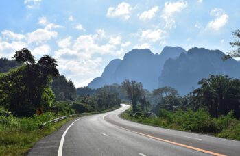 Экскурсия в Као Сок и на озеро Чео Лан<br src=