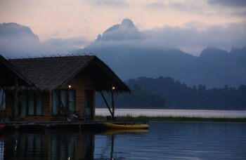 Экскурсия в Као Сок и на озеро Чео Лан<br src=